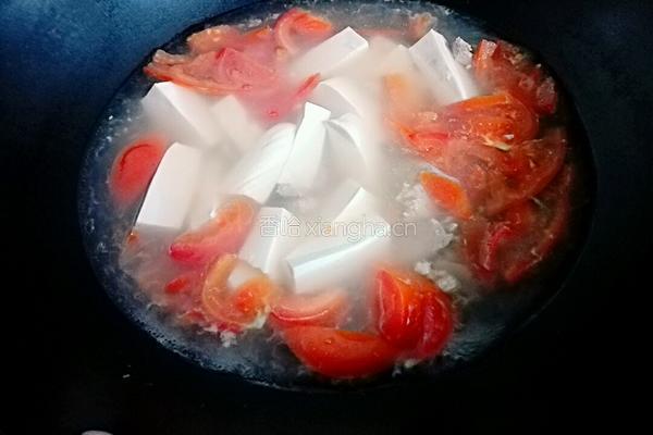 白豆腐番茄汤的做法图解4
