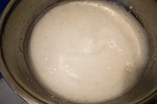 彩虹蛋糕的做法图解3