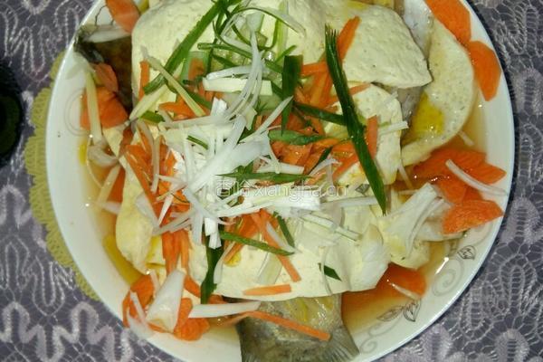 蒸鲳鱼北豆腐的做法图解8