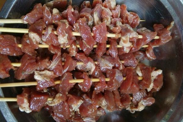 烤羊肉串的做法图解5