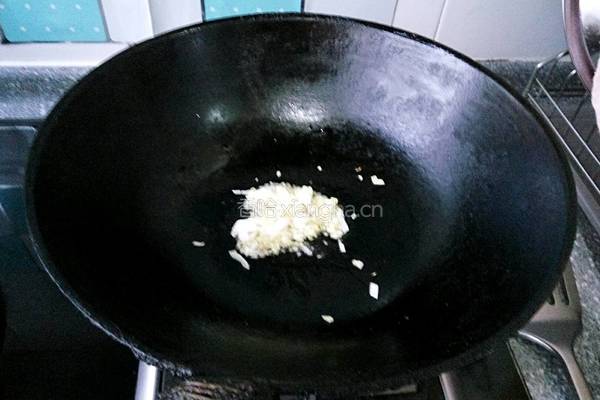 清炒虾仁油菜的做法图解4