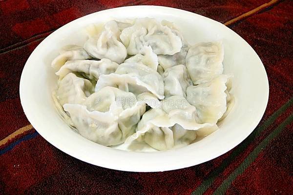 木耳猪肉馅水饺的做法图解27