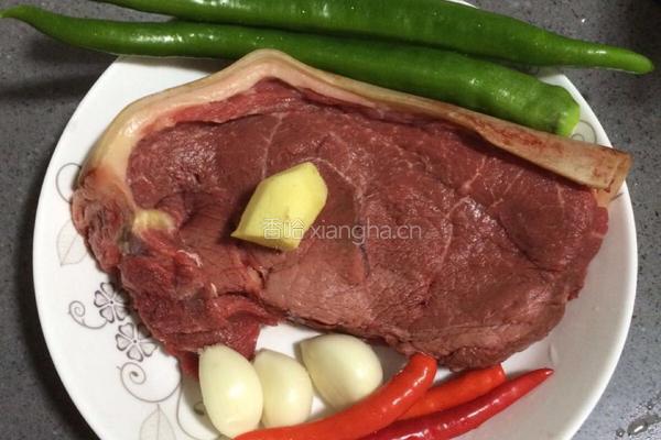 小炒驴肉的做法图解1