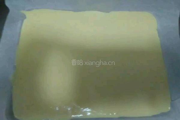 草莓奶油蛋糕卷的做法图解9