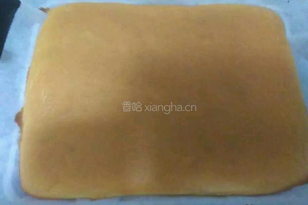 草莓奶油蛋糕卷的做法图解10
