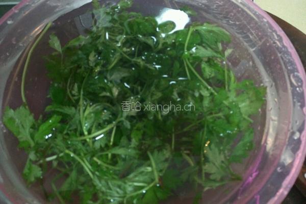 艾叶猪骨红枣汤的做法图解5