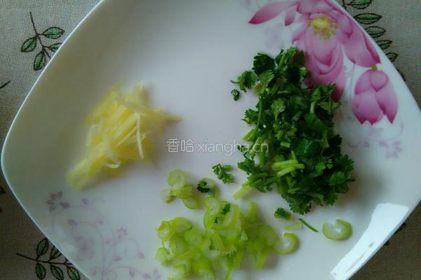 鸡丝热汤面的做法图解4