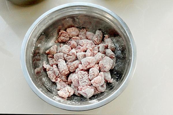 菠萝咕咾肉的做法图解4