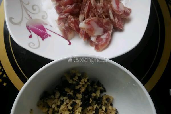 鸡蛋腊味饭！的做法图解3