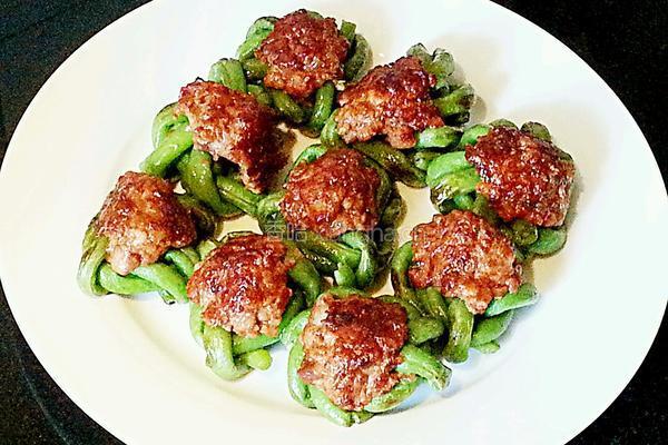 团团圆圆（豇豆酿肉）