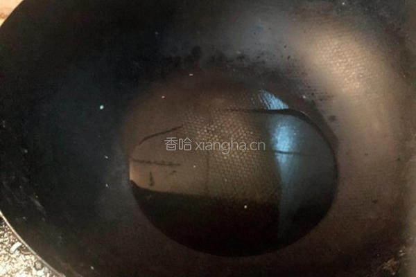 香煎小嘴鱼的做法图解5