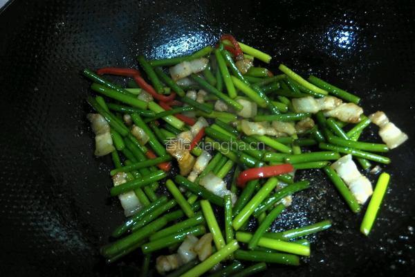 蒜苗炒肉片的做法图解5