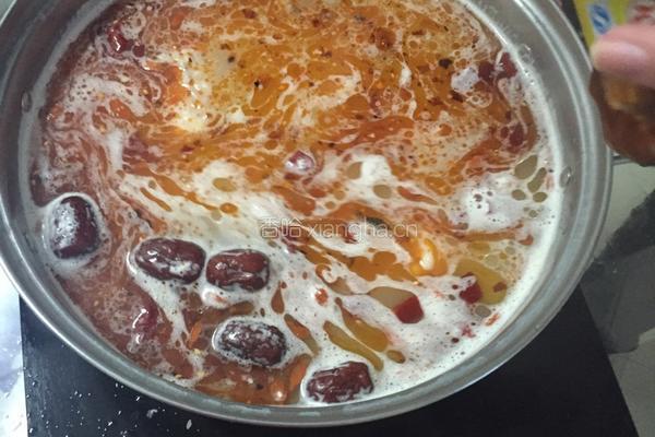 麻辣羊肉火锅的做法图解1