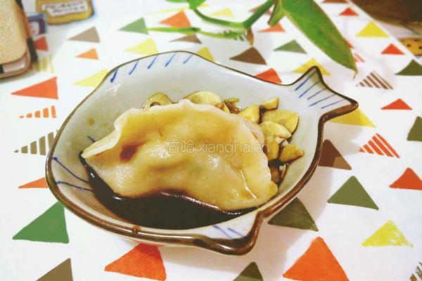 鱿鱼三鲜馅儿饺子的做法图解21