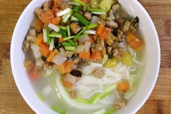 泡椒肉丁臊子面的做法图解7