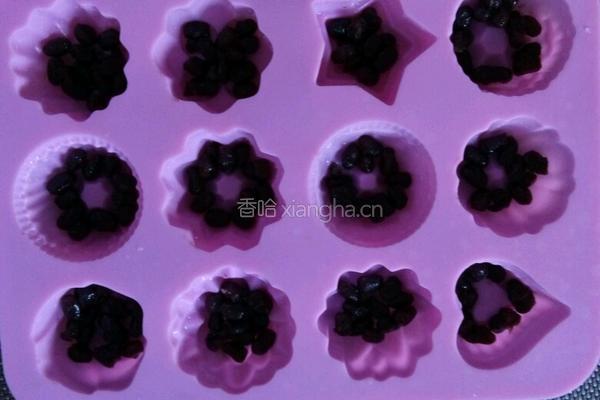 抹茶红豆琼脂糕的做法图解2