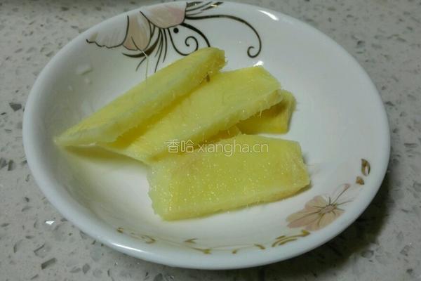 香菇红枣排骨汤的做法图解3
