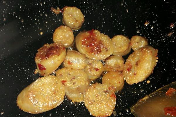 芥菜炒灌肠的做法图解5