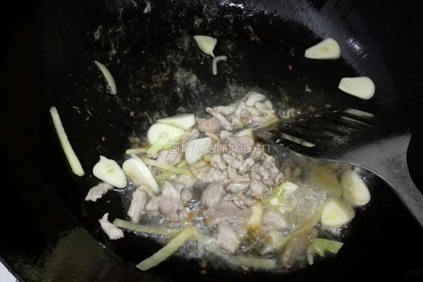 豆角炒肉的做法图解2