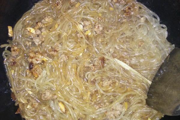 肉沫粉条的做法图解5