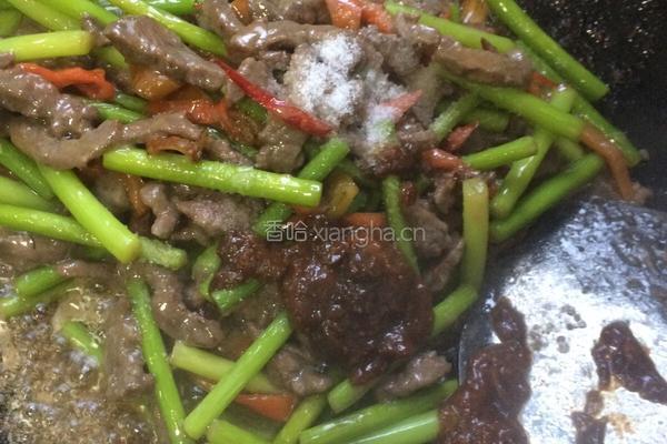 蒜苔炒牛肉的做法图解9