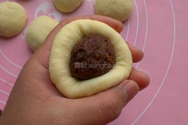 豆沙小面包的做法图解4