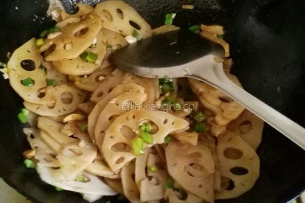 尖椒藕片的做法图解11