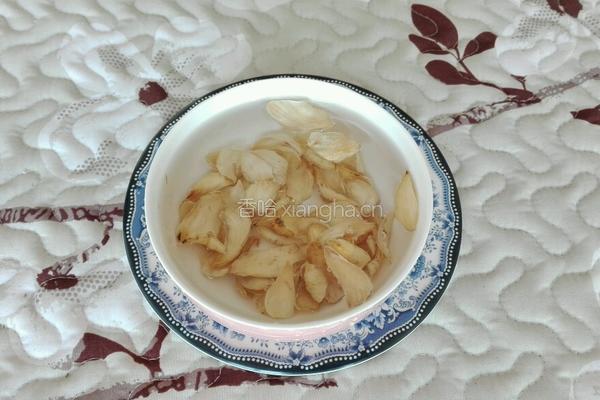 踏雪寻梅的做法图解2