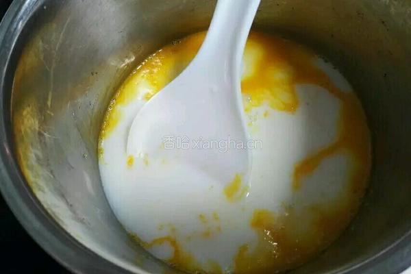 椰香电饭煲蛋糕的做法图解4