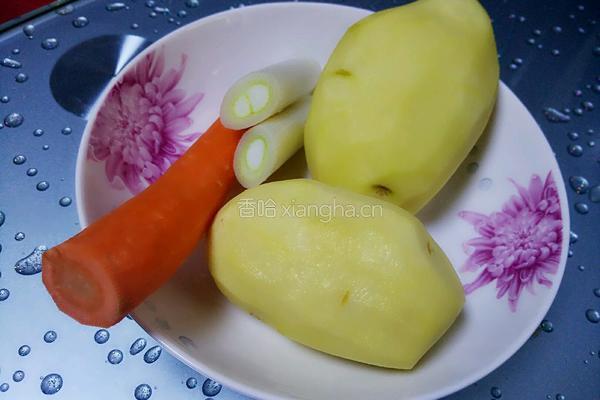 香辣土豆丝的做法图解1