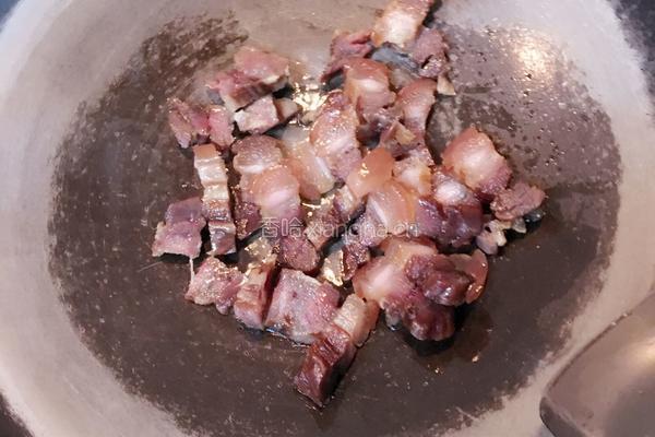 西芹辣椒炒腊肉的做法图解6