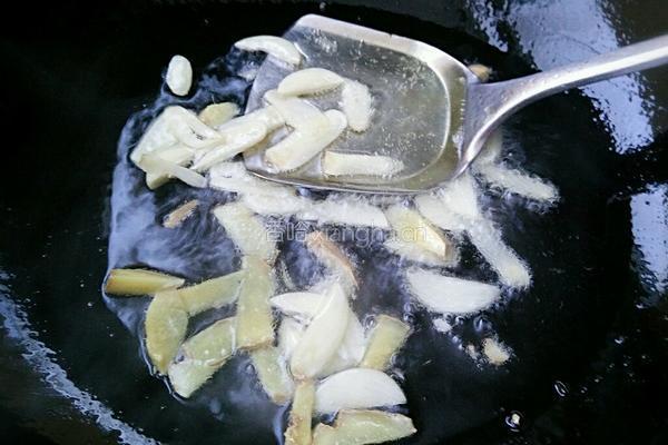 莴笋炒肉的做法图解5