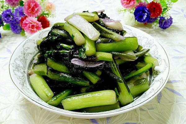 清炒红菜苔