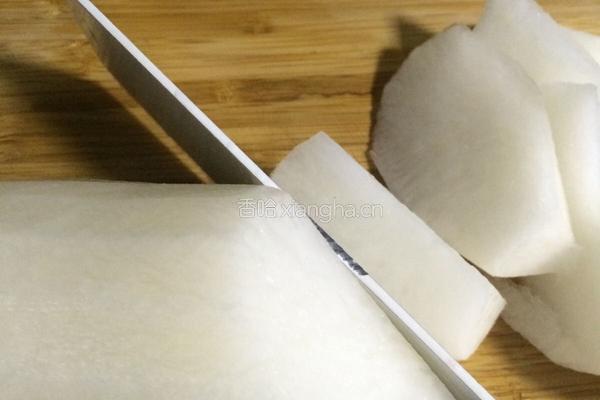 萝卜排骨汤的做法图解4