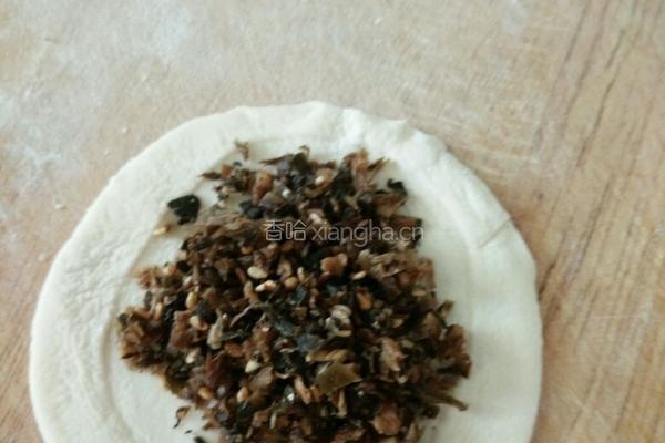 香酥梅干菜饼的做法图解9