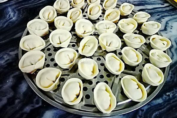 元宝饺子的做法图解6