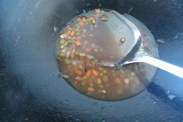 浇汁鸡蛋的做法图解2