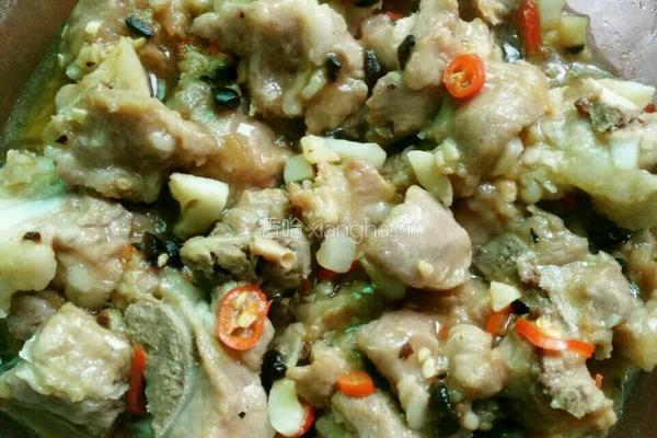 蒜蓉豆豉蒸排骨的做法图解4