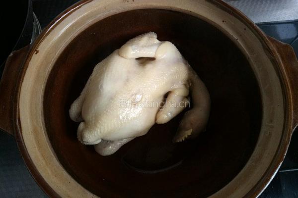 香菇粉皮参鸡汤煲的做法图解10
