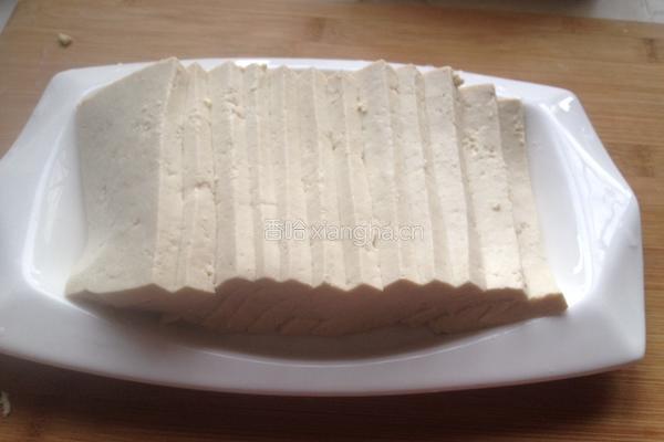 微波炉蒸豆腐的做法图解2