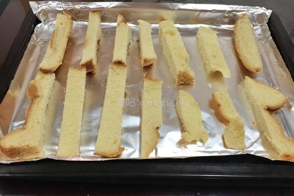 蒜香黄油吐司条的做法图解1