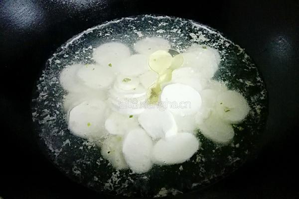 淮山肉圆汤的做法图解7