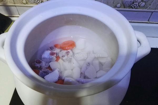 山药胡萝卜汤的做法图解5