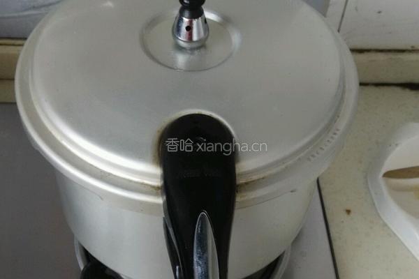 红豆沙馅的做法图解2