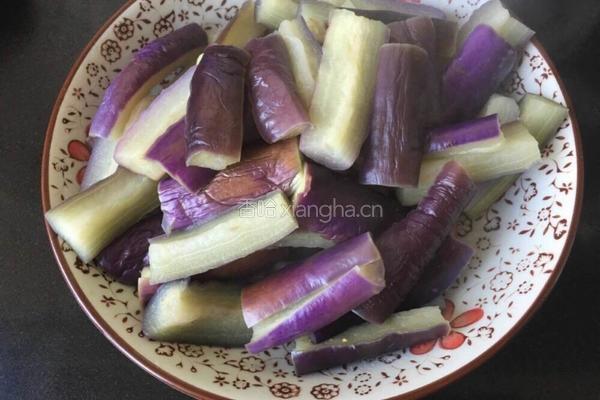 鱼香茄子煲的做法图解5
