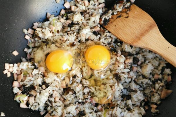 香肠橄榄菜炒饭的做法图解4