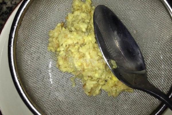 特制姜汁撞奶的做法图解3