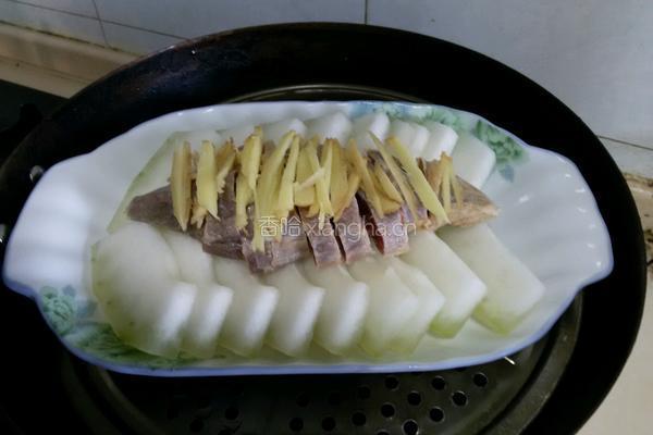 腊鸭腿蒸冬瓜的做法图解6