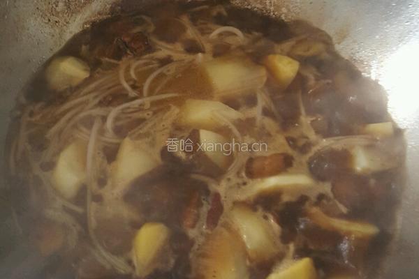 猪肉白菜炖粉条的做法图解6