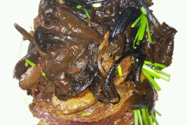 黄蘑扣肉的做法图解8